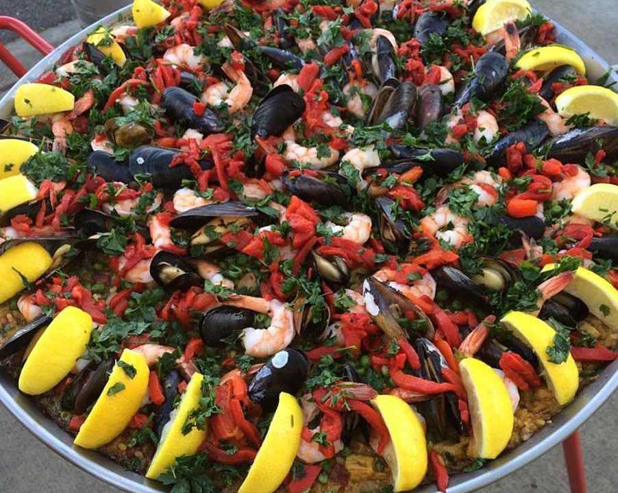 Class Cooking Vancouver Paella