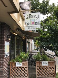 La Bottega Exterior