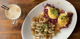 Mothers day brunch camas nuestra mesa